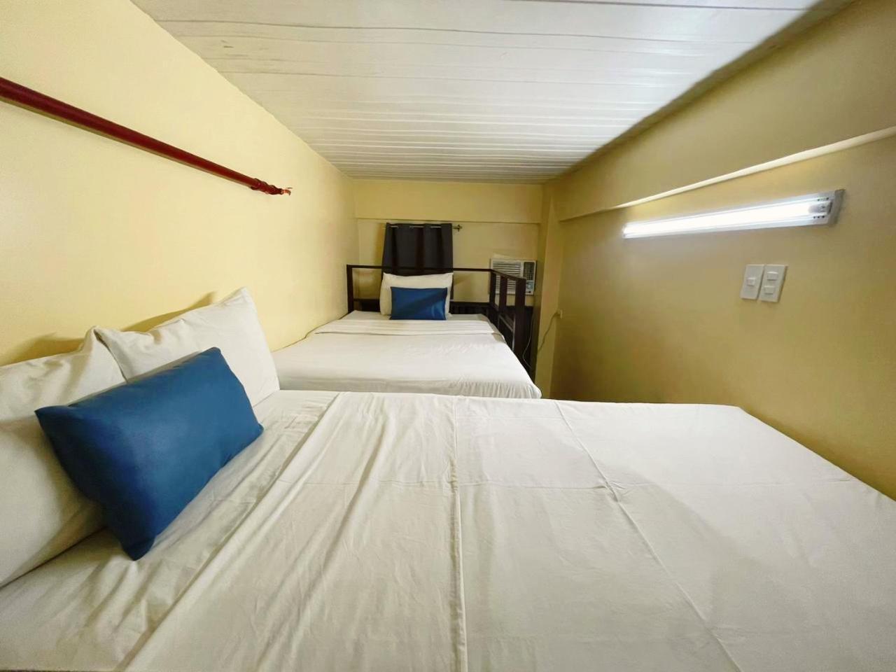 Airobedz Manila - A Value Hotel Kültér fotó