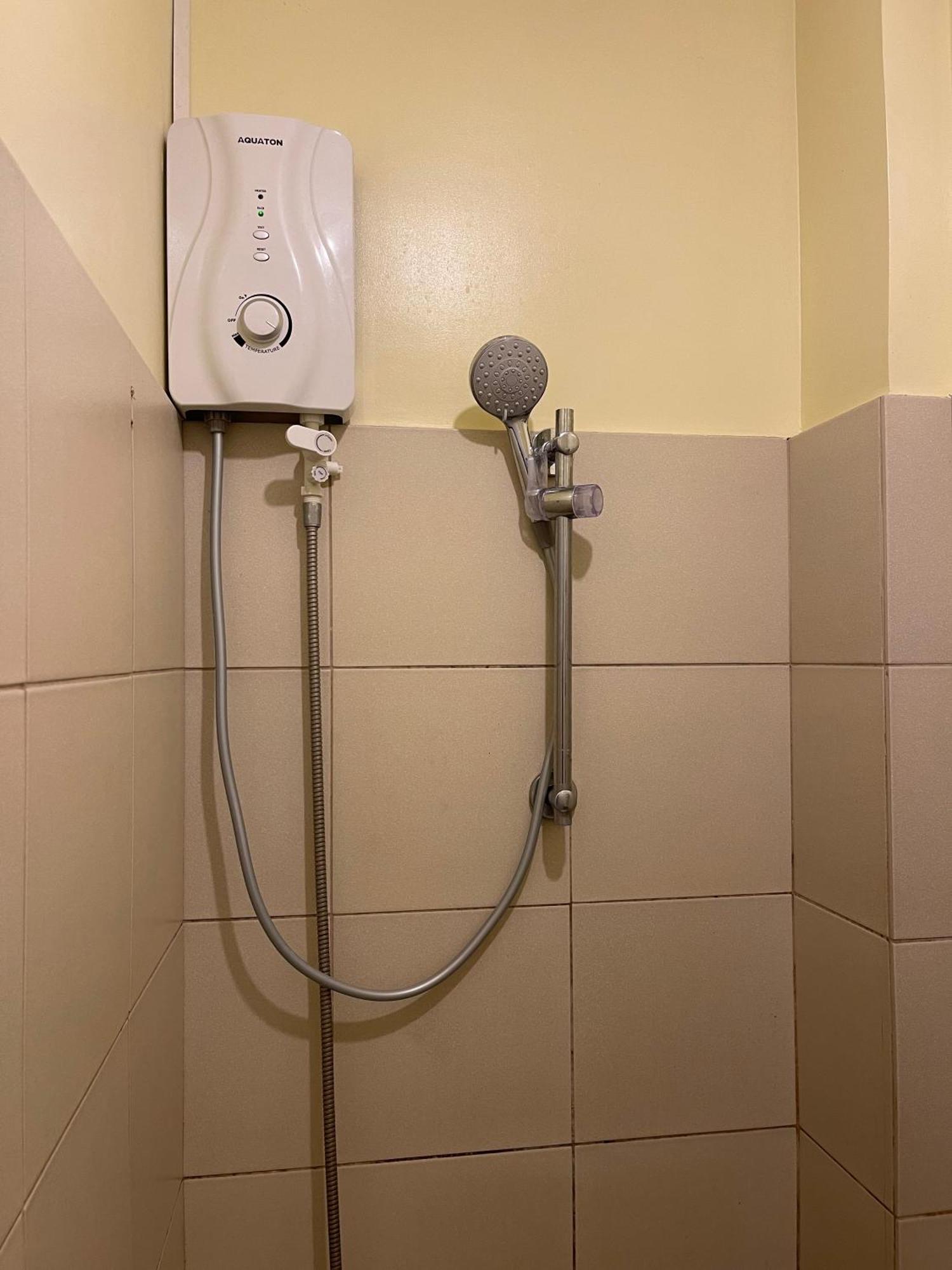 Airobedz Manila - A Value Hotel Kültér fotó